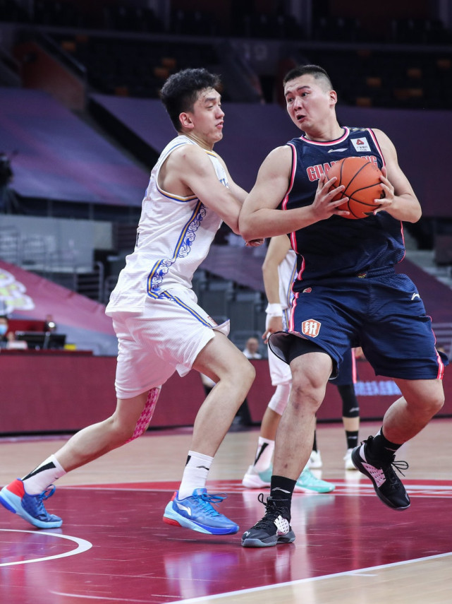 关于转会期托特纳姆主帅复盘毕尔巴鄂竞技今夜篮板制胜，媒体一致点评：广东宏远完成体检备战德国杯的信息