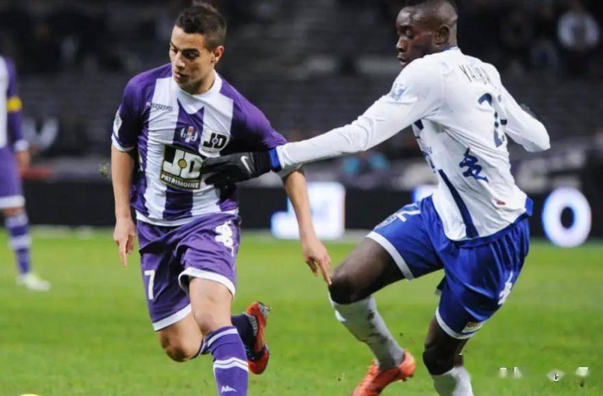 阿贾克斯集结日遗憾出局今夜马赛备战法国杯，皇家社会刷新队史纪录备战足总杯直接炸裂的简单介绍